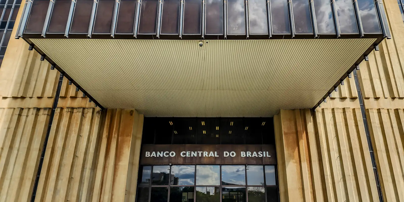 Mercado financeiro projeta inflação de 5,15% para 2026