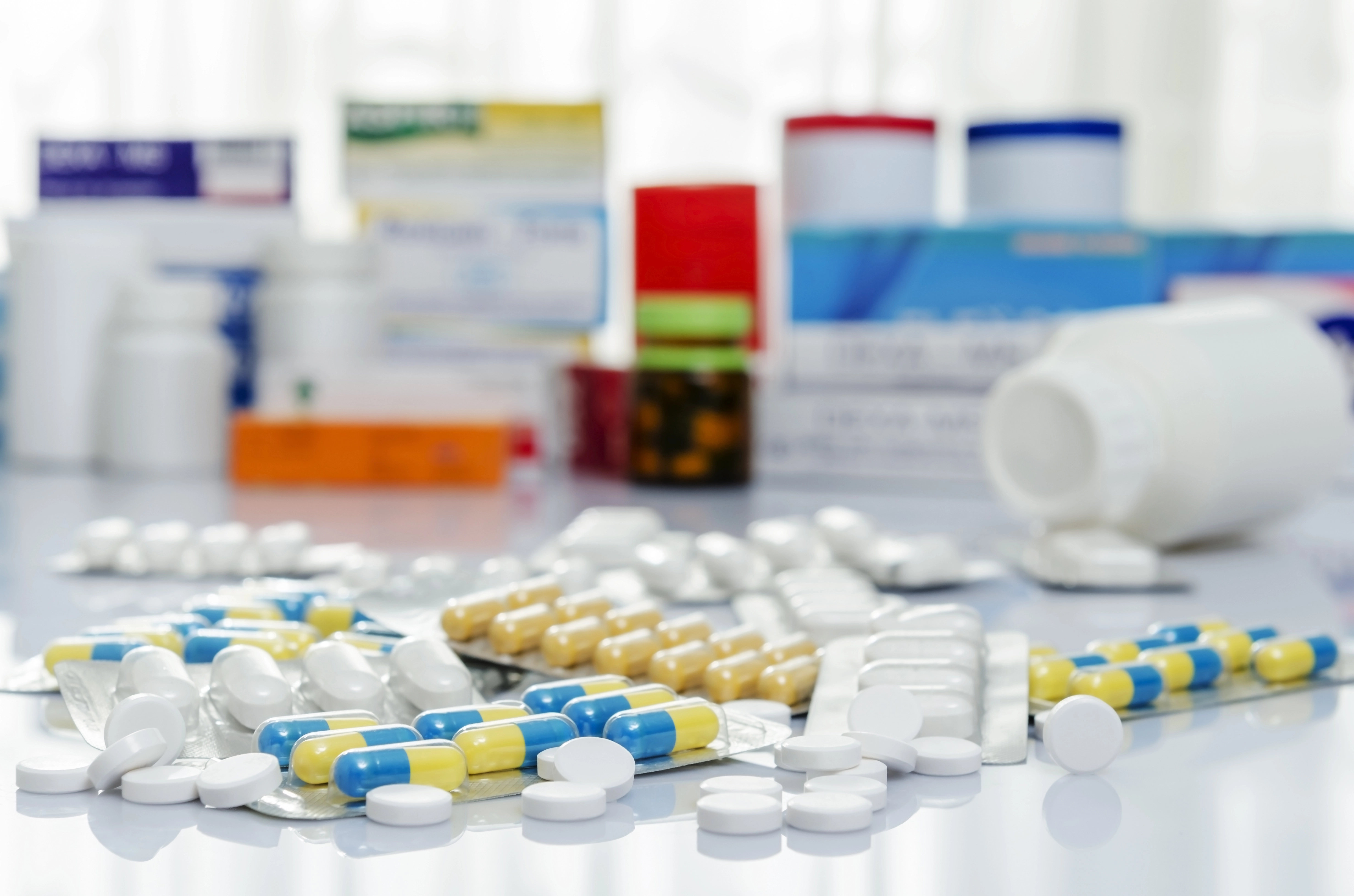 Câmara analisa projeto para monitorar estoque de medicamentos no Brasil